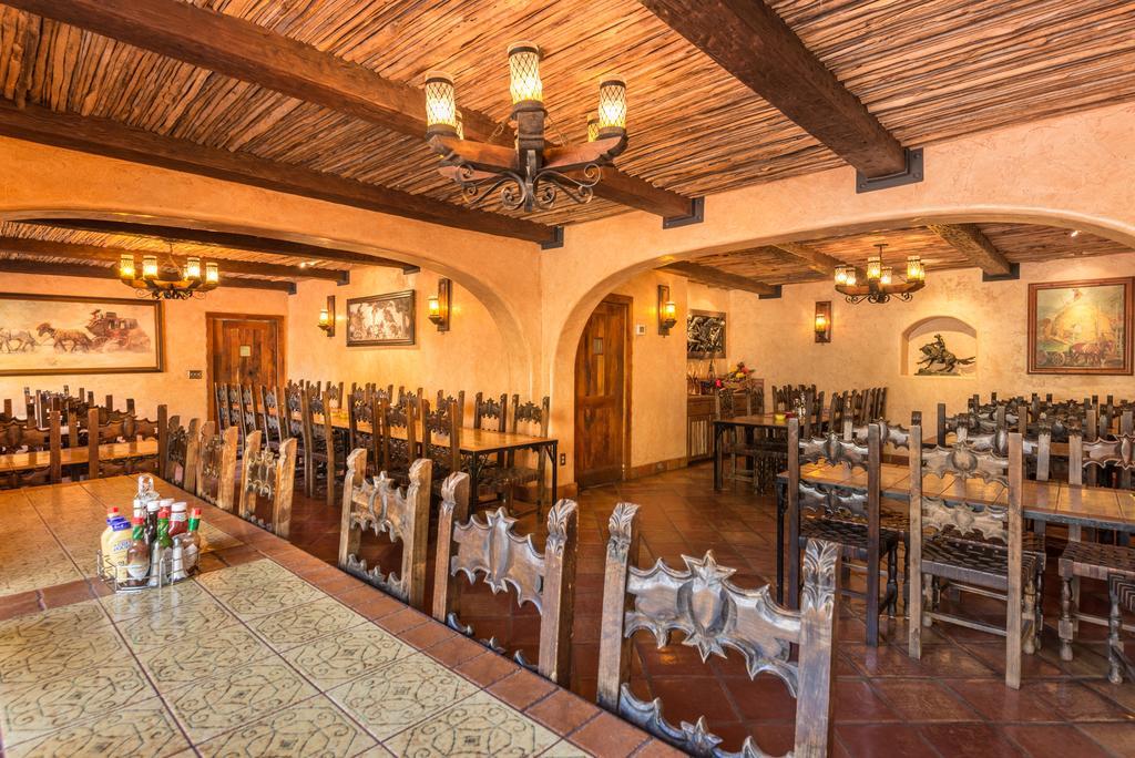 Bed & Breakfast White Stallion Ranch Tucson