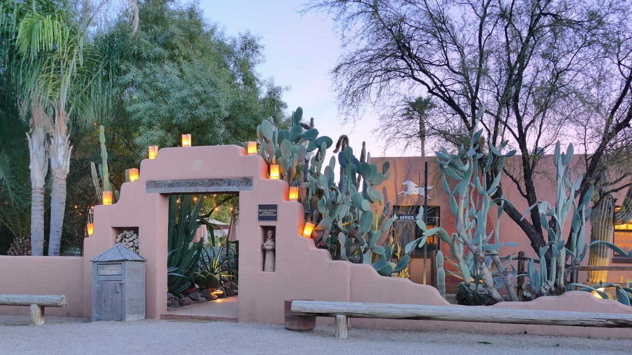 White Stallion Ranch Bed & Breakfast Tucson