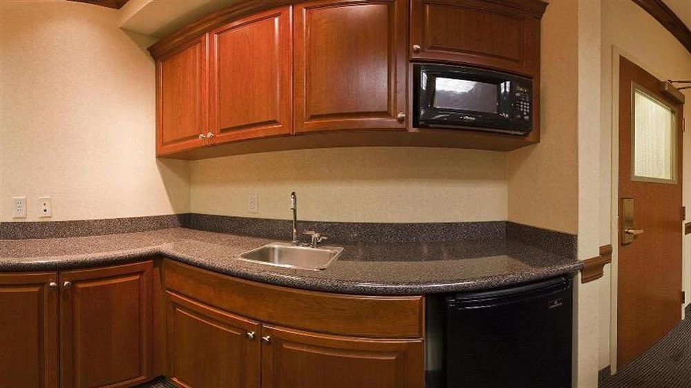 Express & Mall By Ihg 3* Tucson