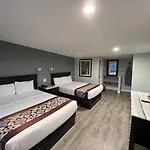 Relax Inn