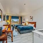 Tempe Studio Apartment Two Full Size Beds