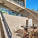 Modern Tempe Condo With Pool Access About 4 Mi To Asu