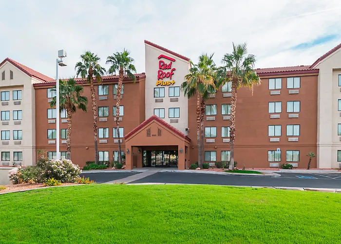 Red Roof Inn Plus + Phoenix West