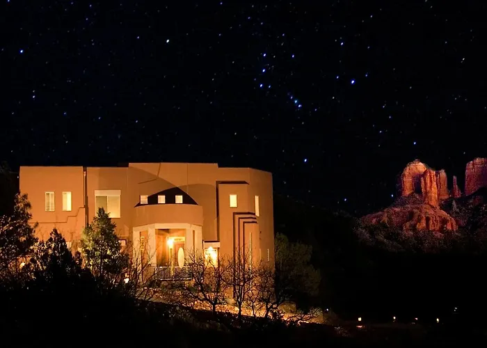 Sedona Cathedral Hideaway B&B And Casita
