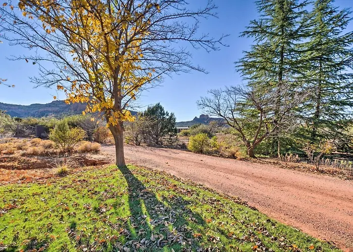 Sedona Casita On 2 Acres With Red Rock Views
