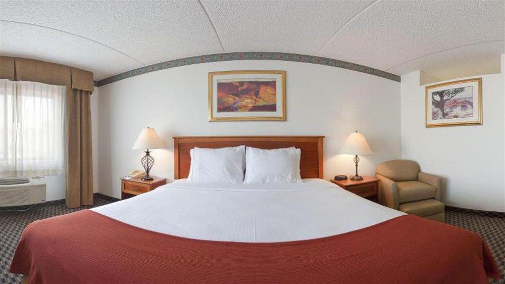 Hotel Express & Grand Canyon By Ihg