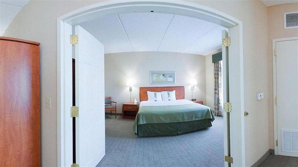 & - West Phoenix Area By Ihg 3*
