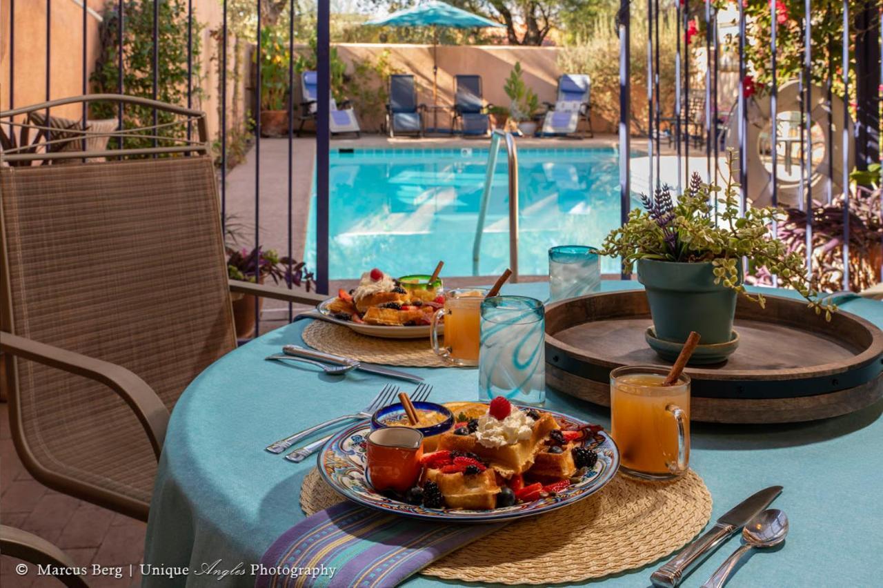 Adobe Rose Bed & Breakfast