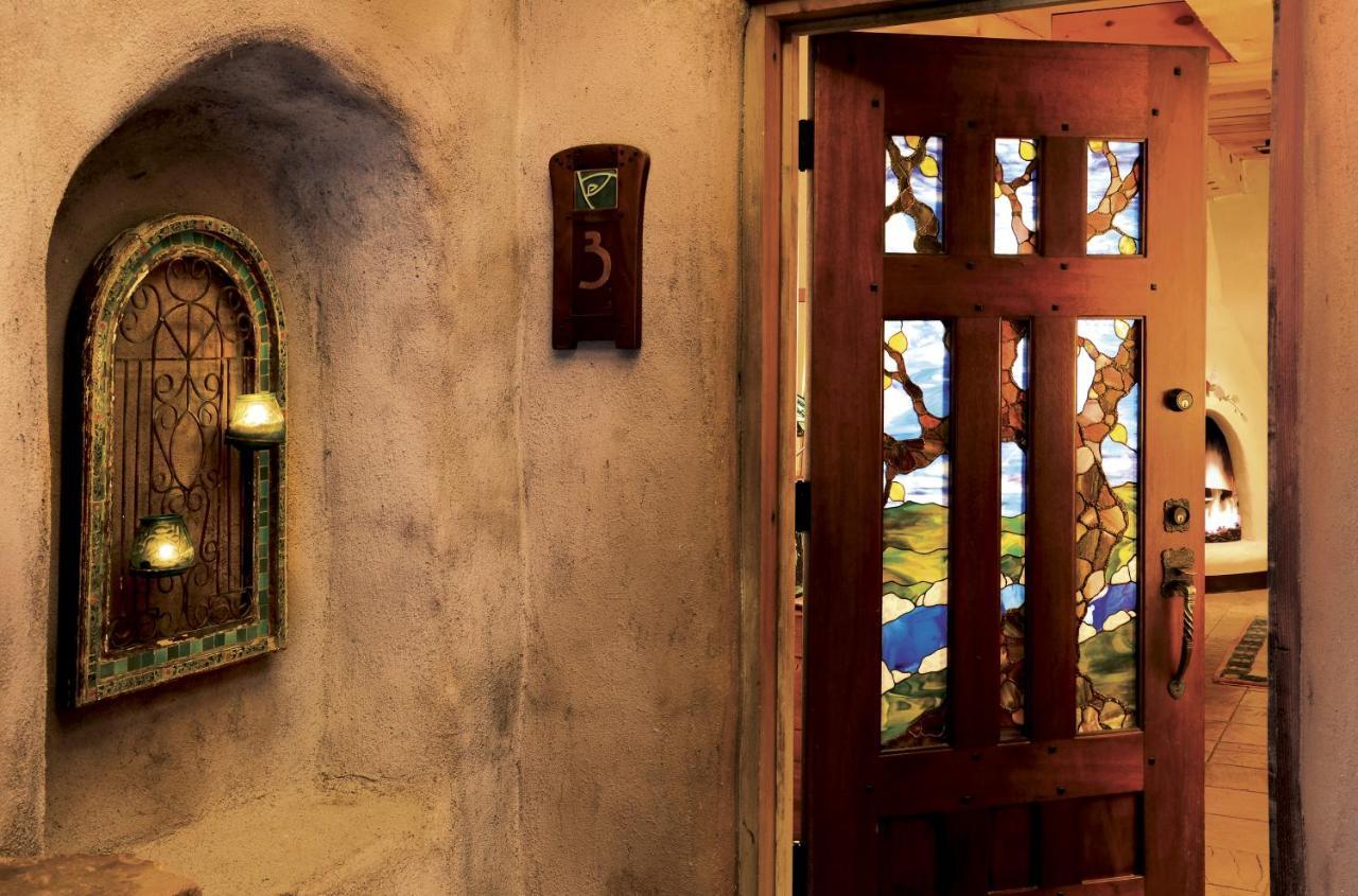 El Portal Hotel