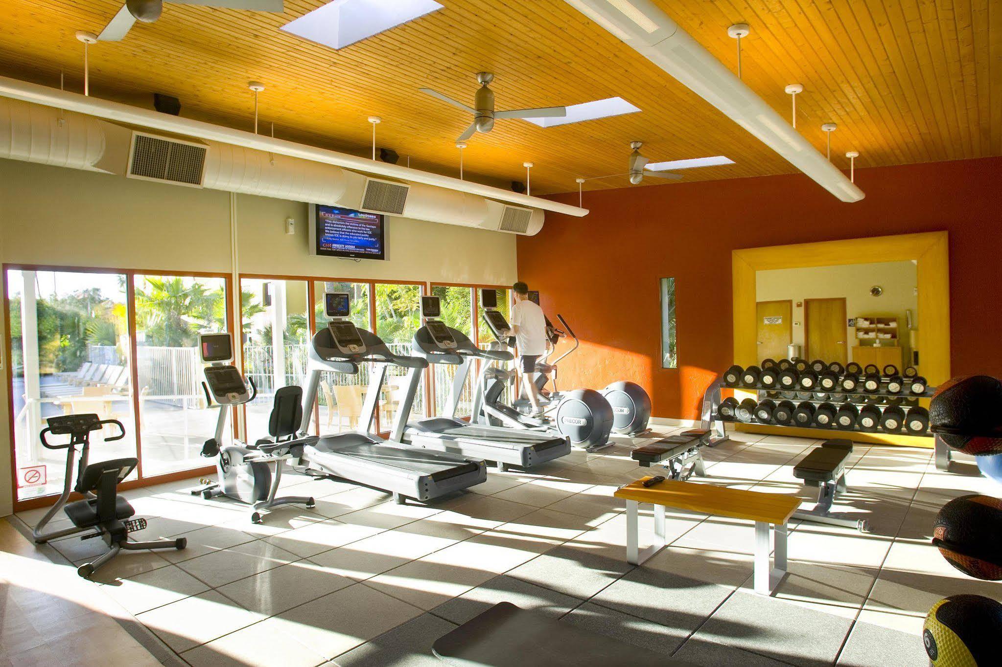 Hotel Doubletree By Hilton Tucson-reid Park 3*