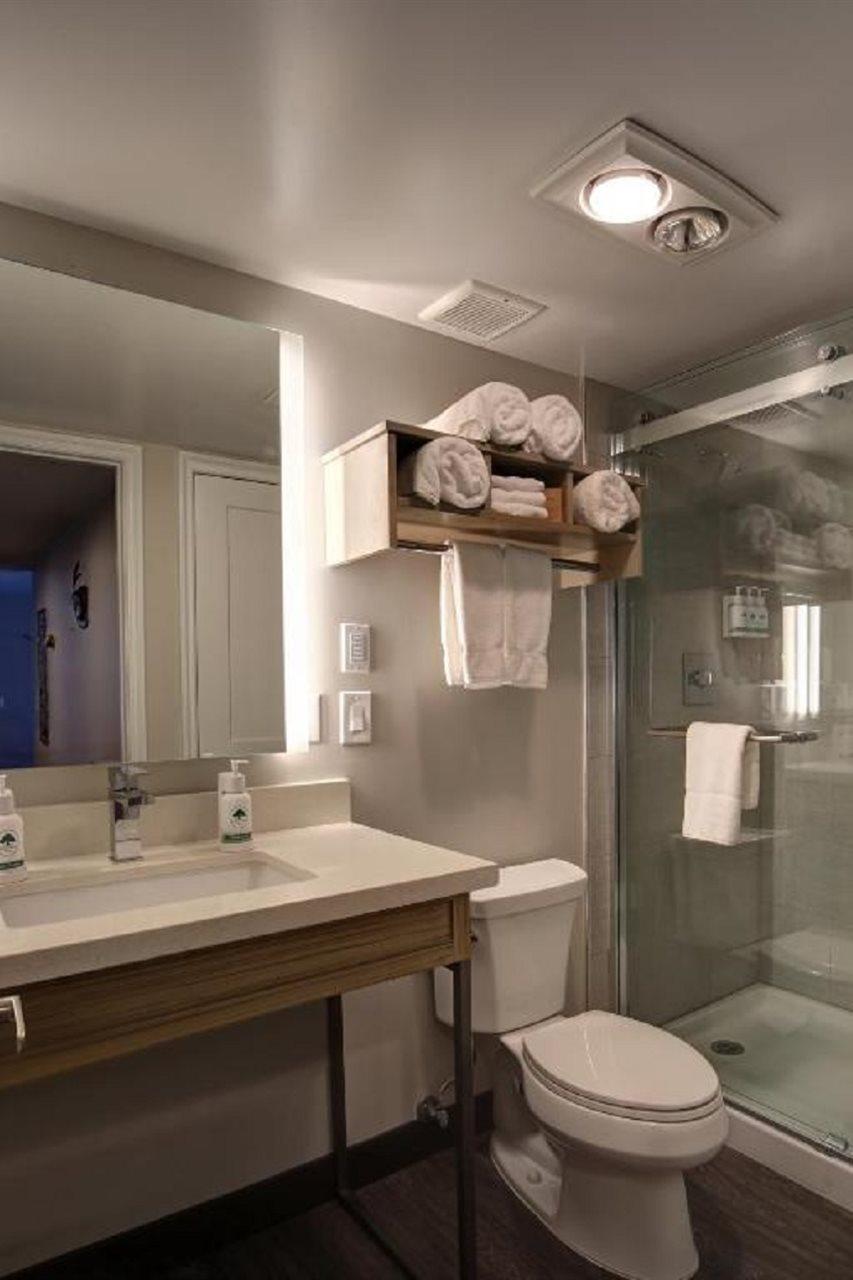 Greentree Hotel