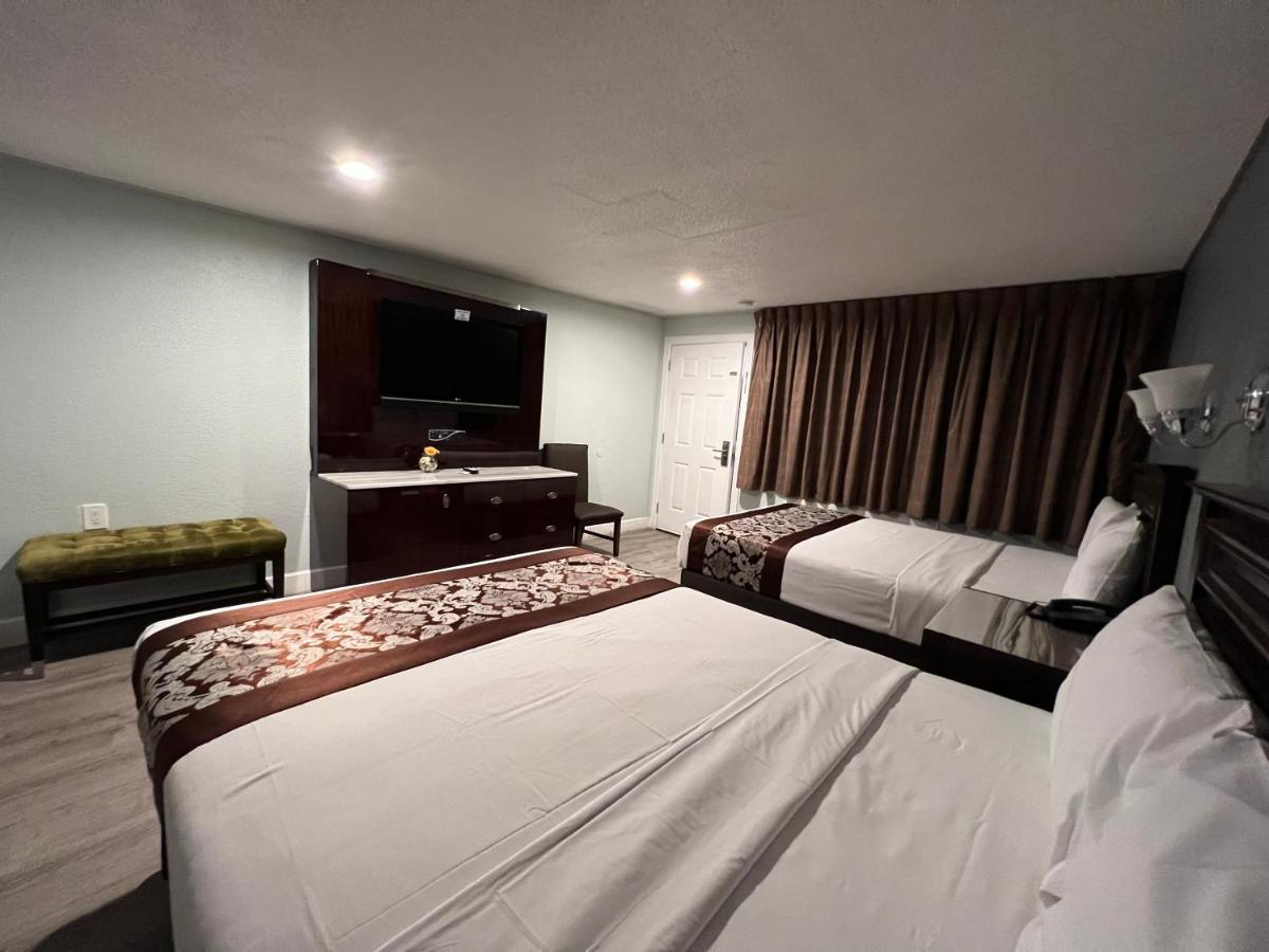Relax Motel 2*