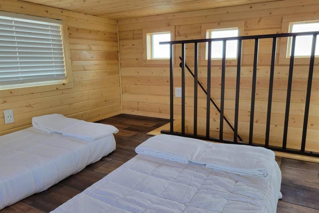 073 Tiny Nr Grand Canyon South Rim Sleeps 8 Chalet