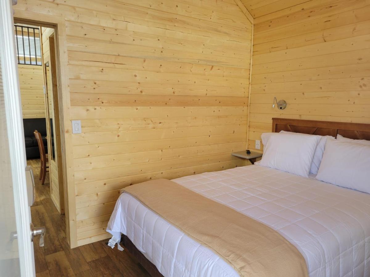 Chalet 073 Tiny Nr Grand Canyon South Rim Sleeps 8 *