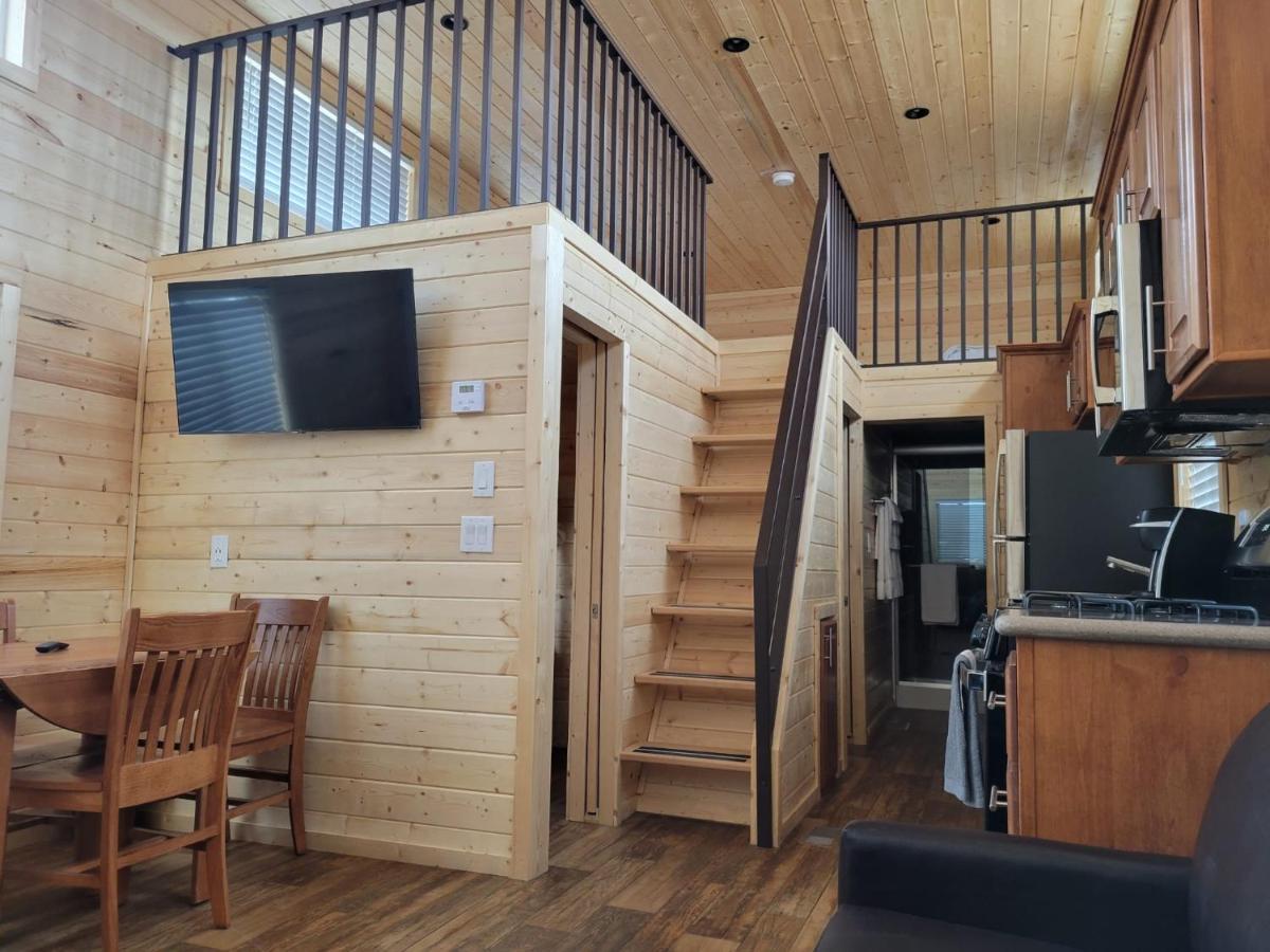 Chalet 073 Tiny Nr Grand Canyon South Rim Sleeps 8 *