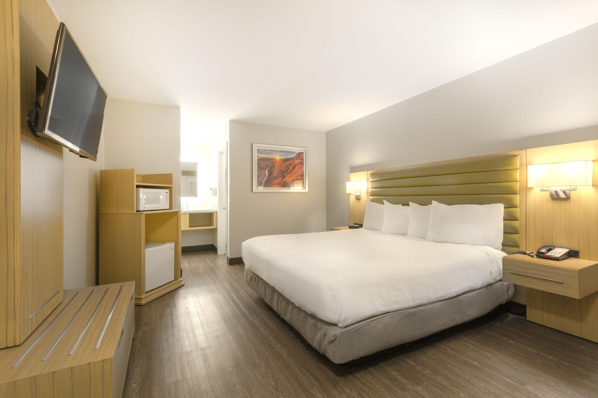 Greentree Hotel 3*