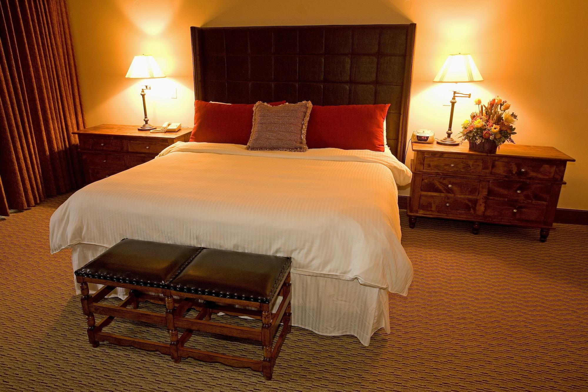 The At Ventana Canyon Resort