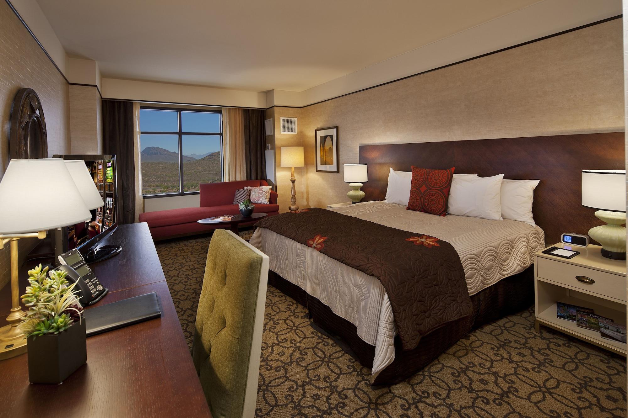 Casino Del Sol 4*