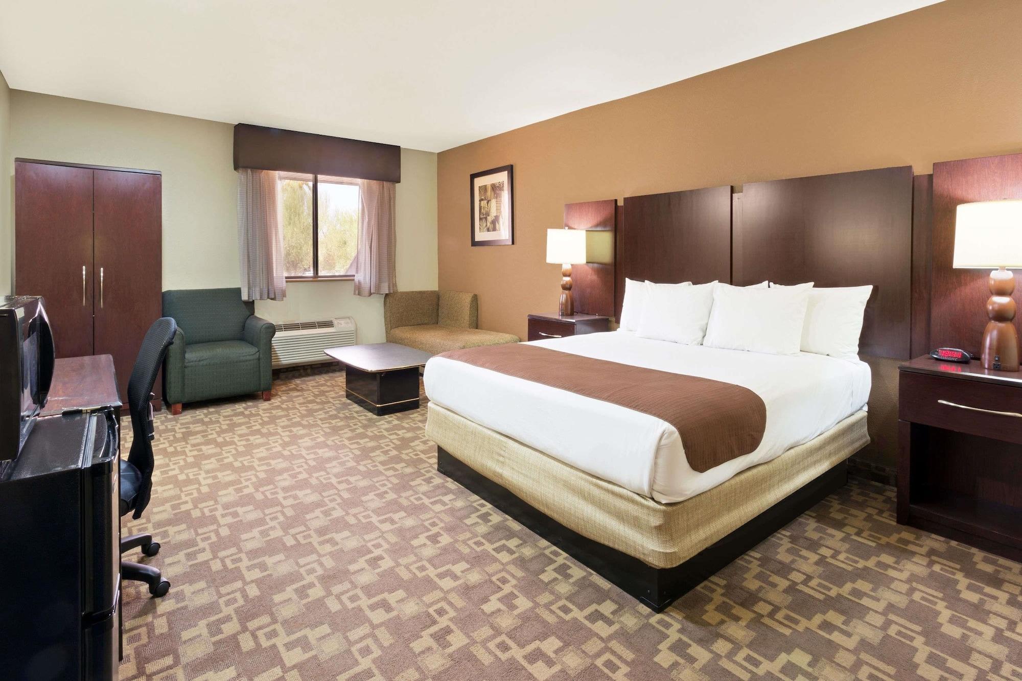 Super 8 By Wyndham Phoenix Hotel Chandler