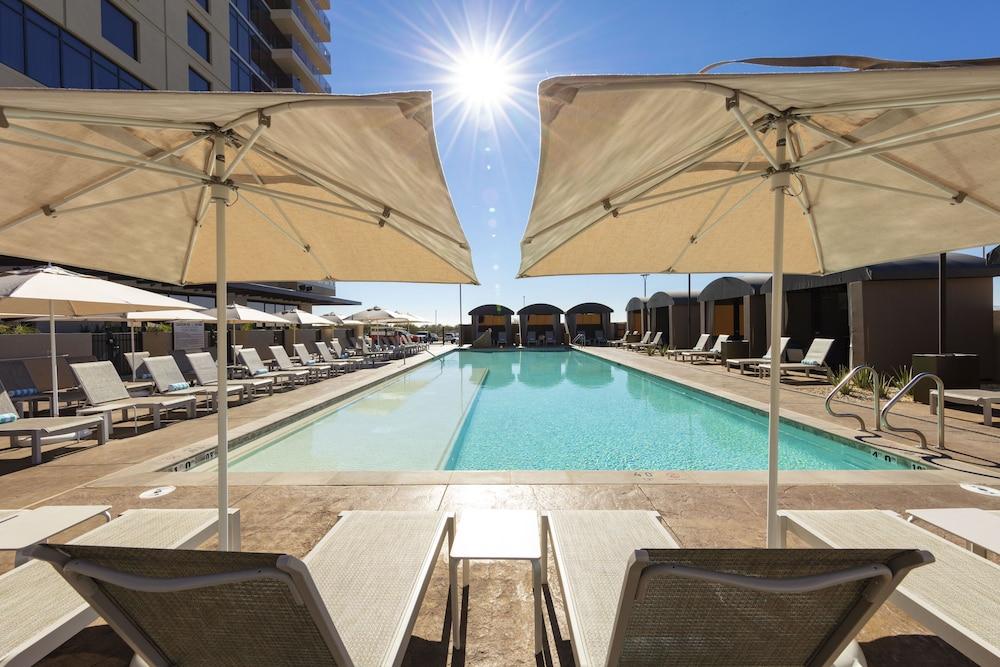 Wild Horse Pass & Casino Hotel