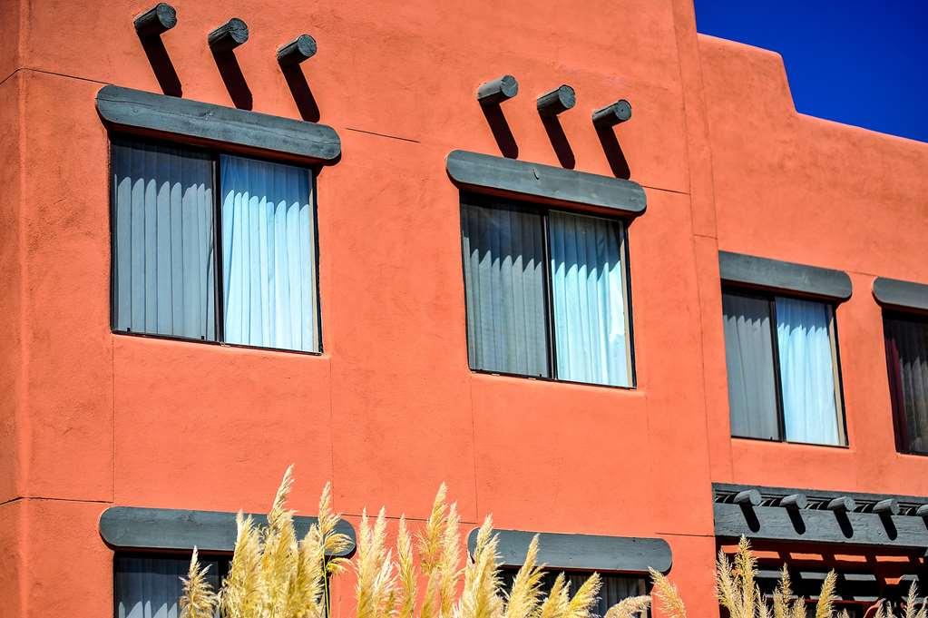 Bell Rock Hotel 3*