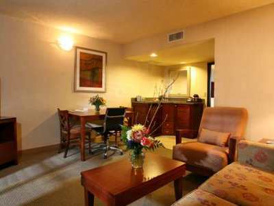 Doubletree By Hilton Airport 4* Tucson