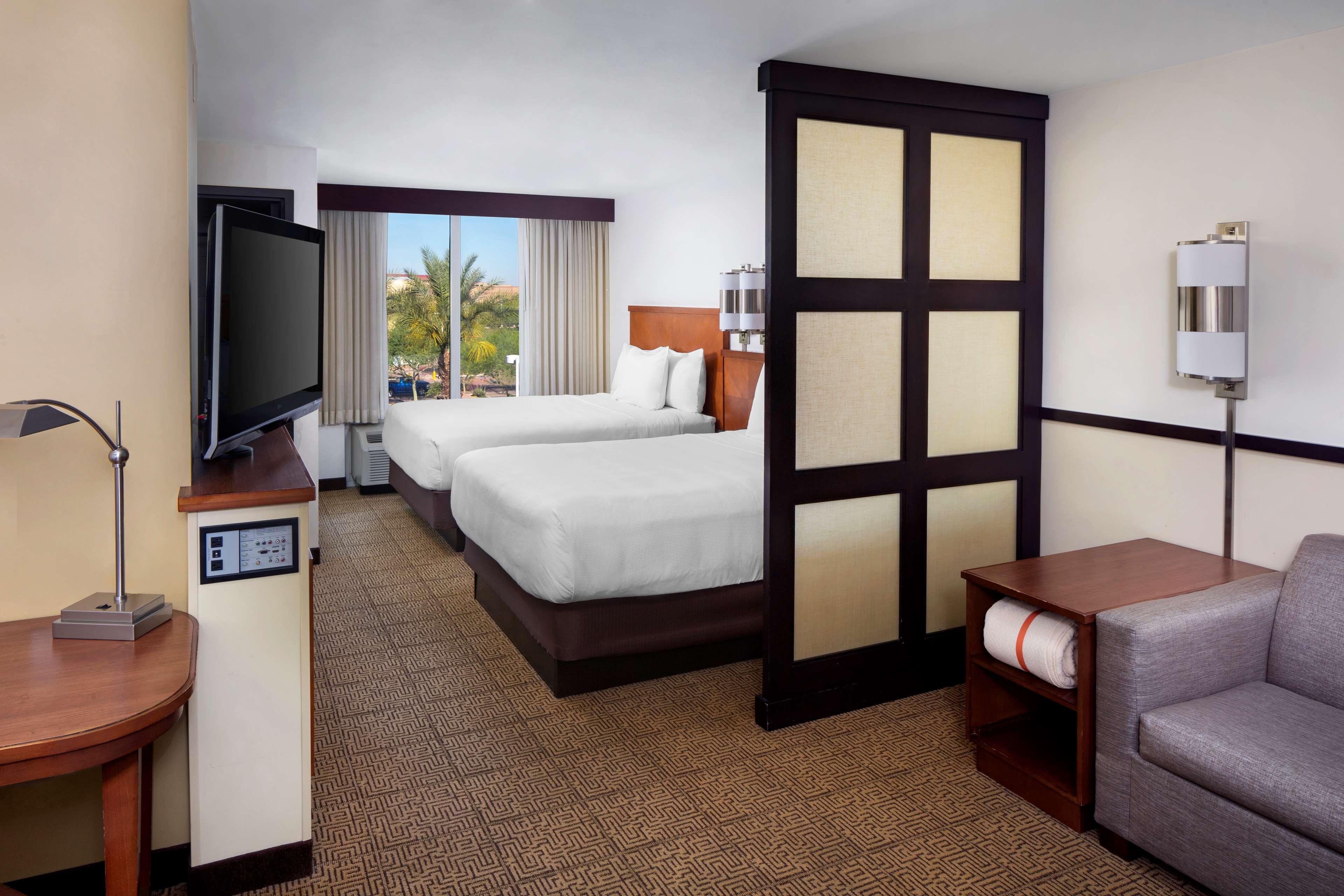 Hotel Hyatt Place Phoenix/ 3*
