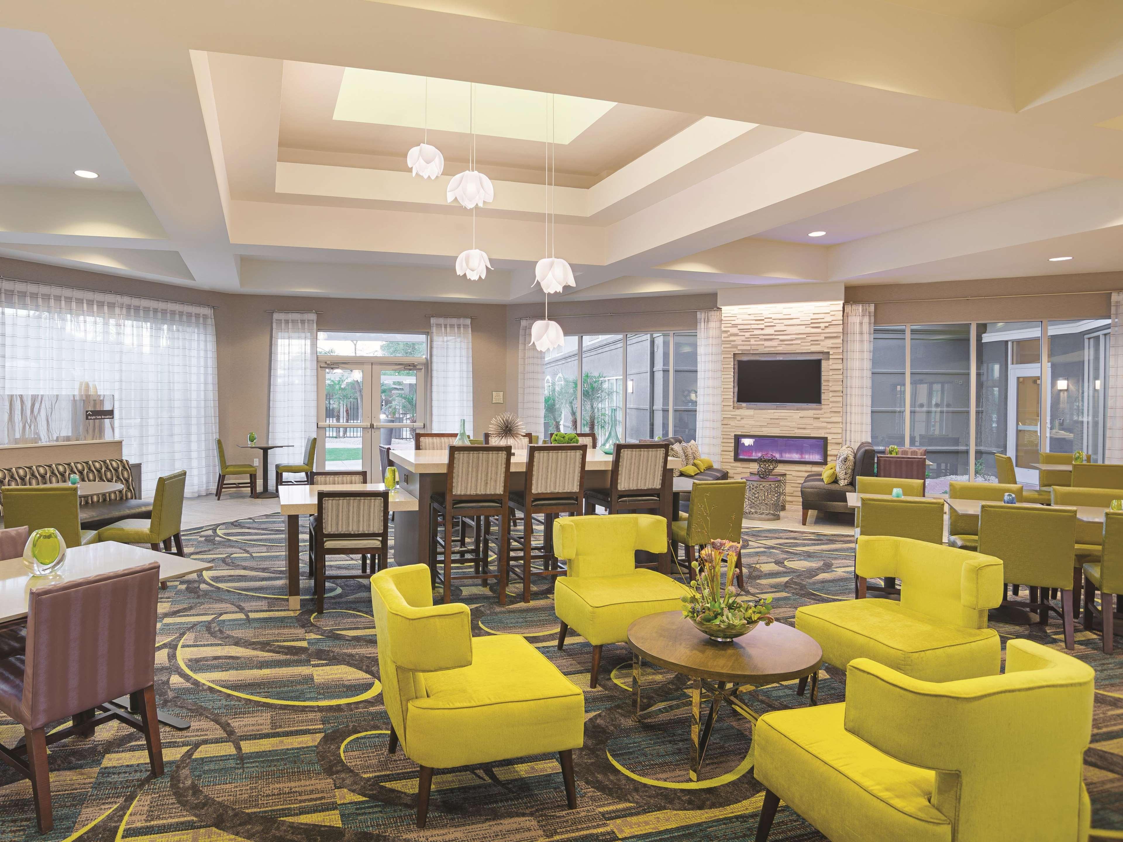 La Quinta By Wyndham Chandler Hotel
