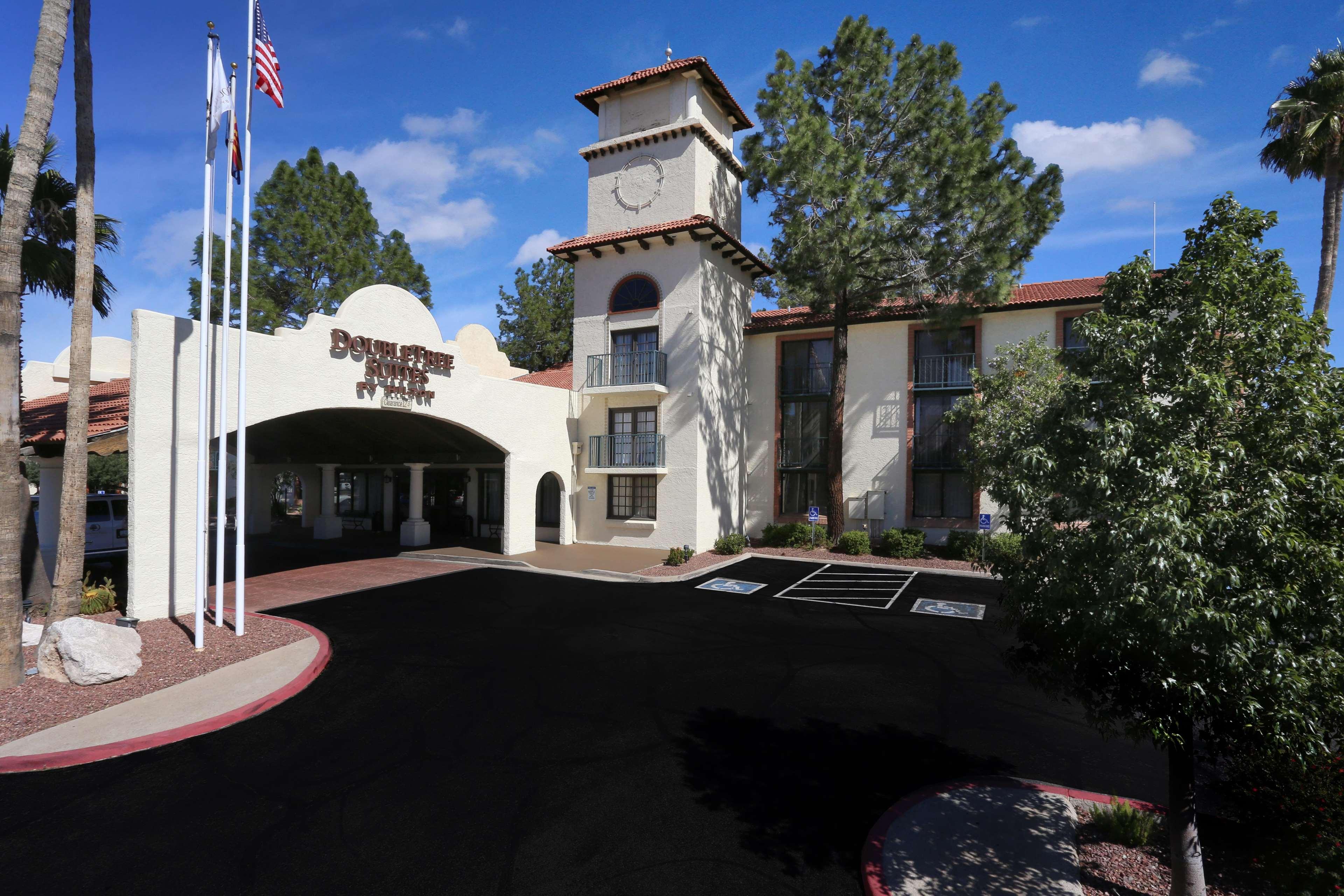 Doubletree By Hilton Airport