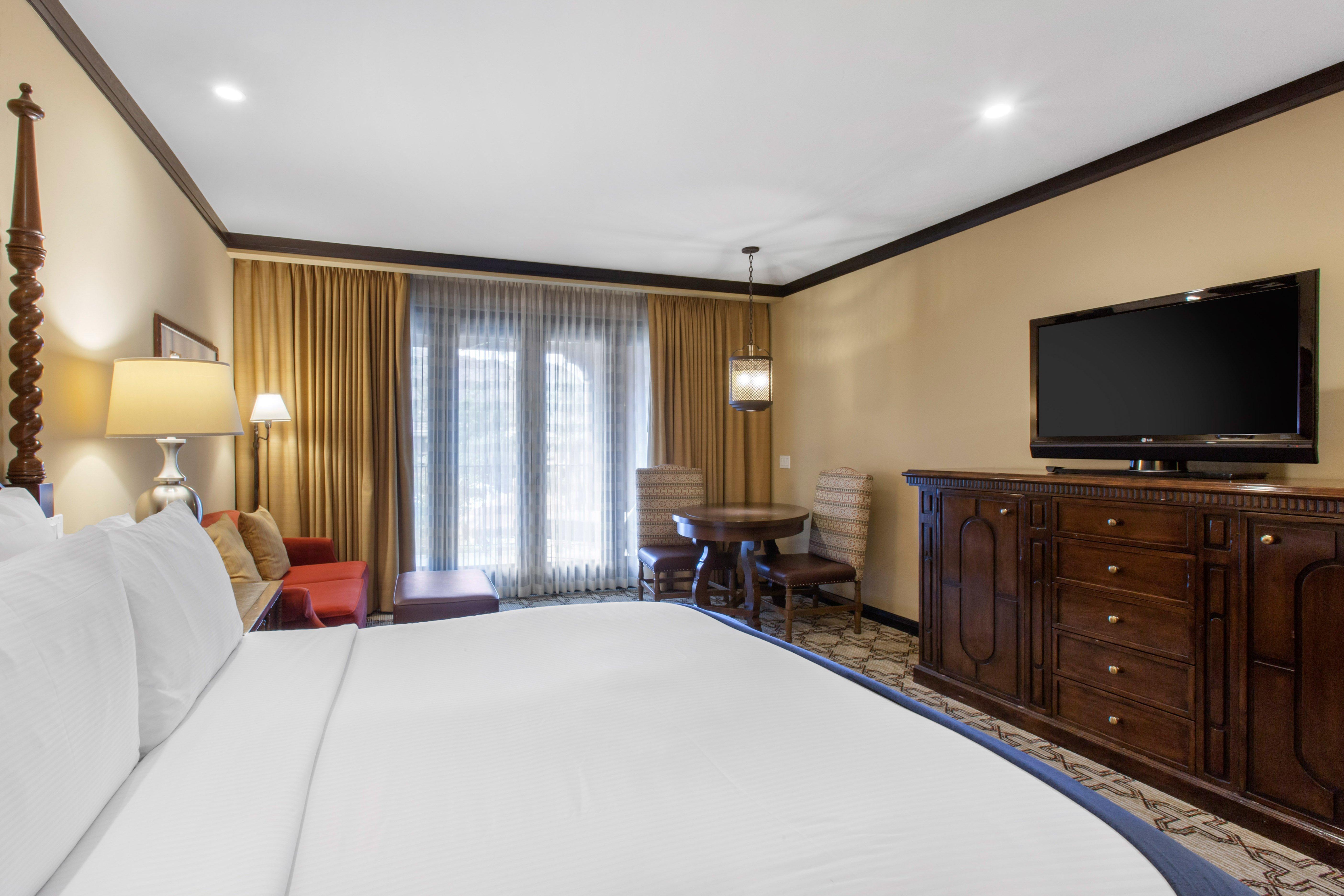 Omni Scottsdale & At Montelucia Paradise Valley