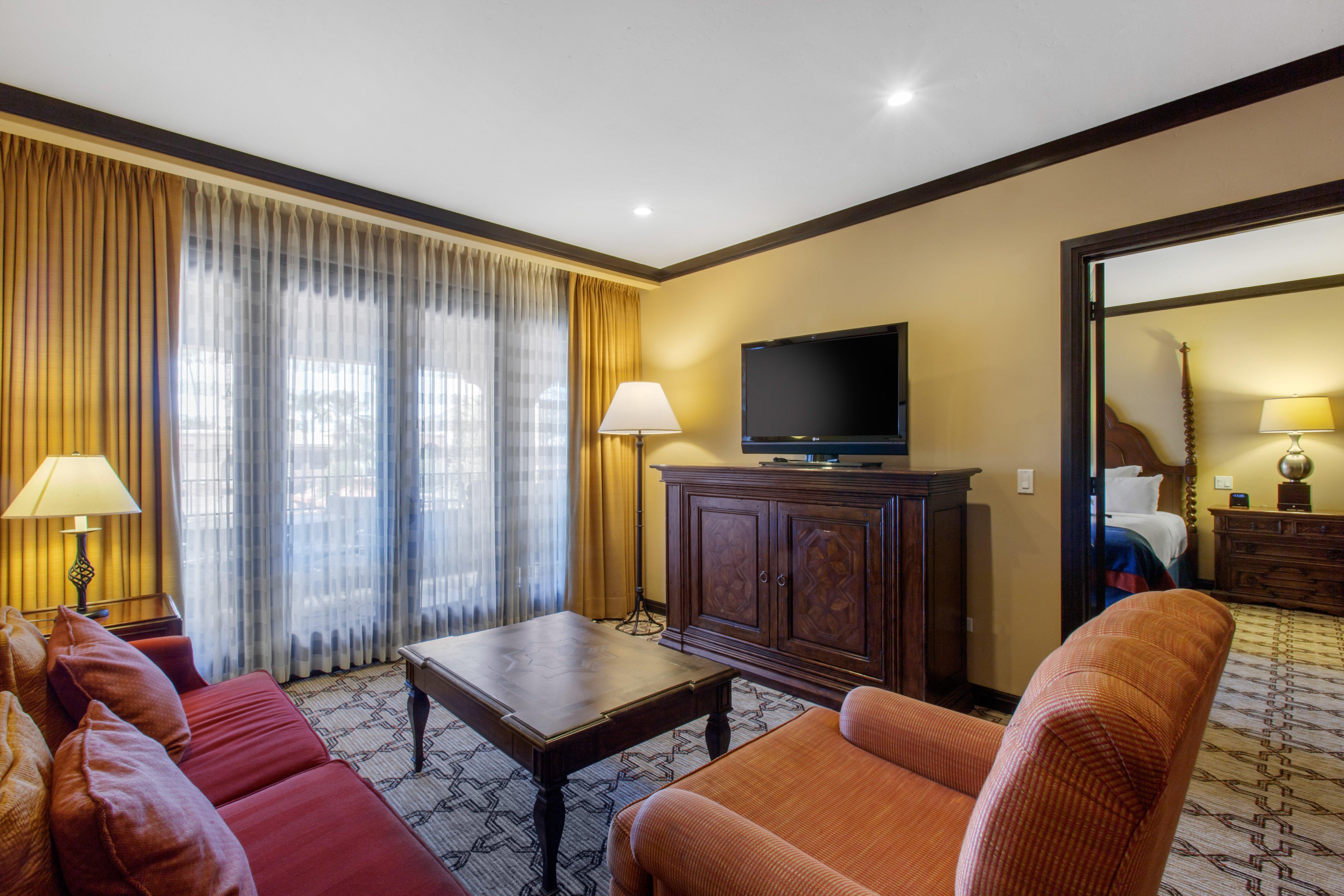 Omni Scottsdale & At Montelucia 4*
