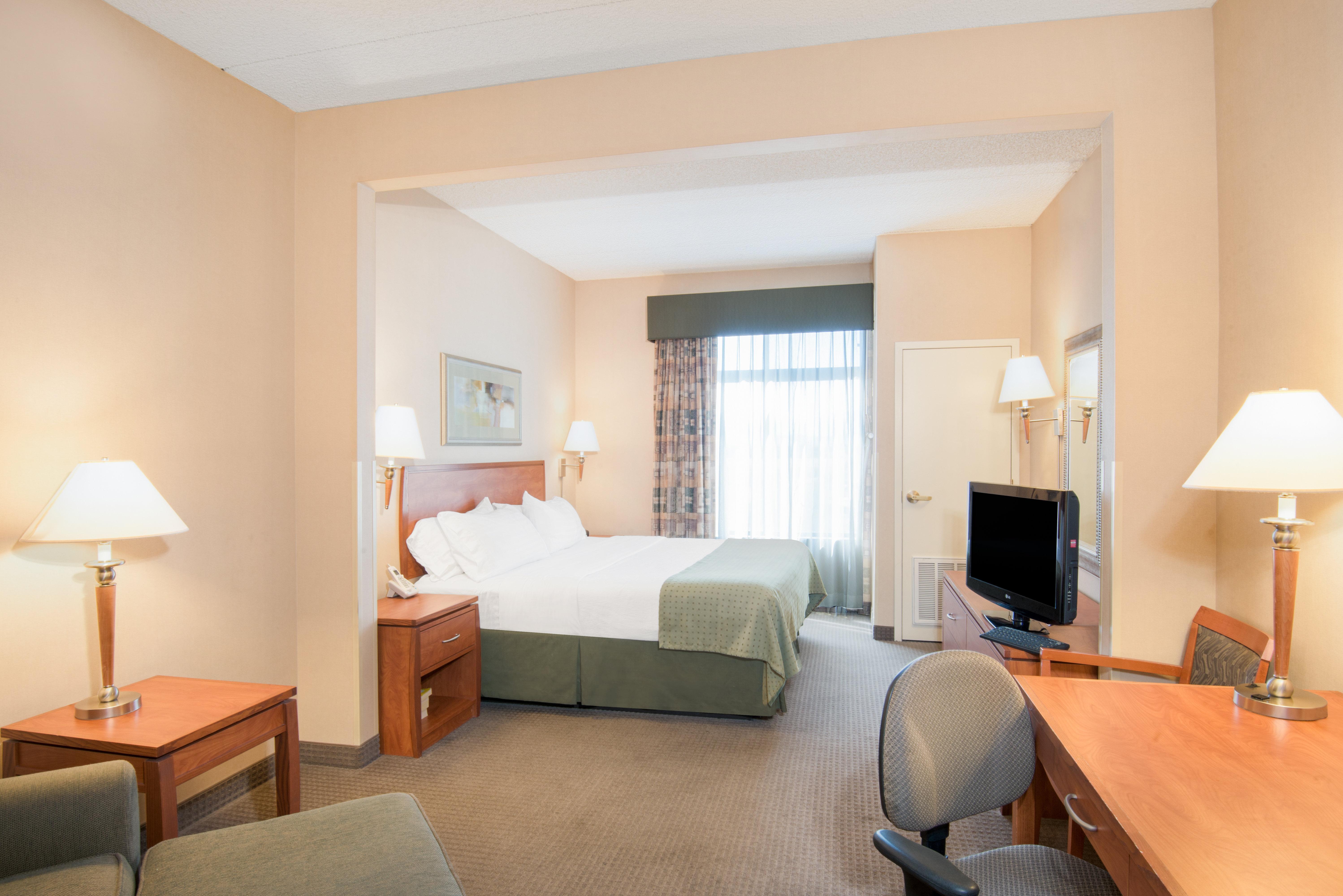 & - West Phoenix Area By Ihg Hotel