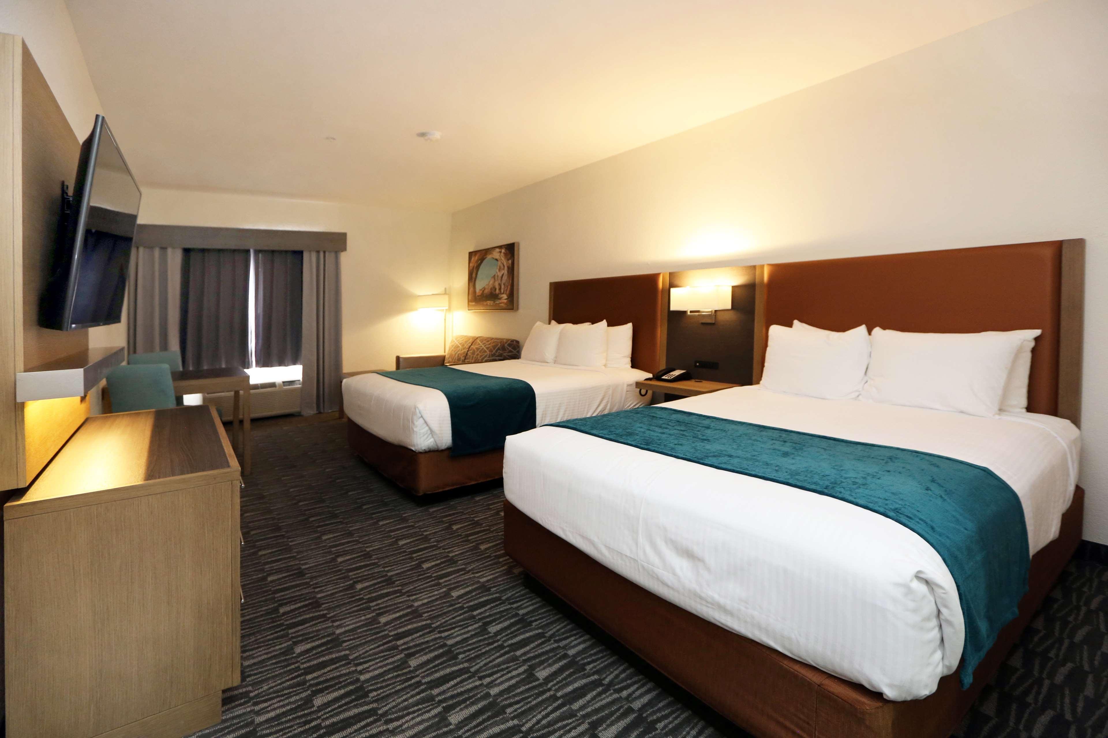 Western Of Motel 3*