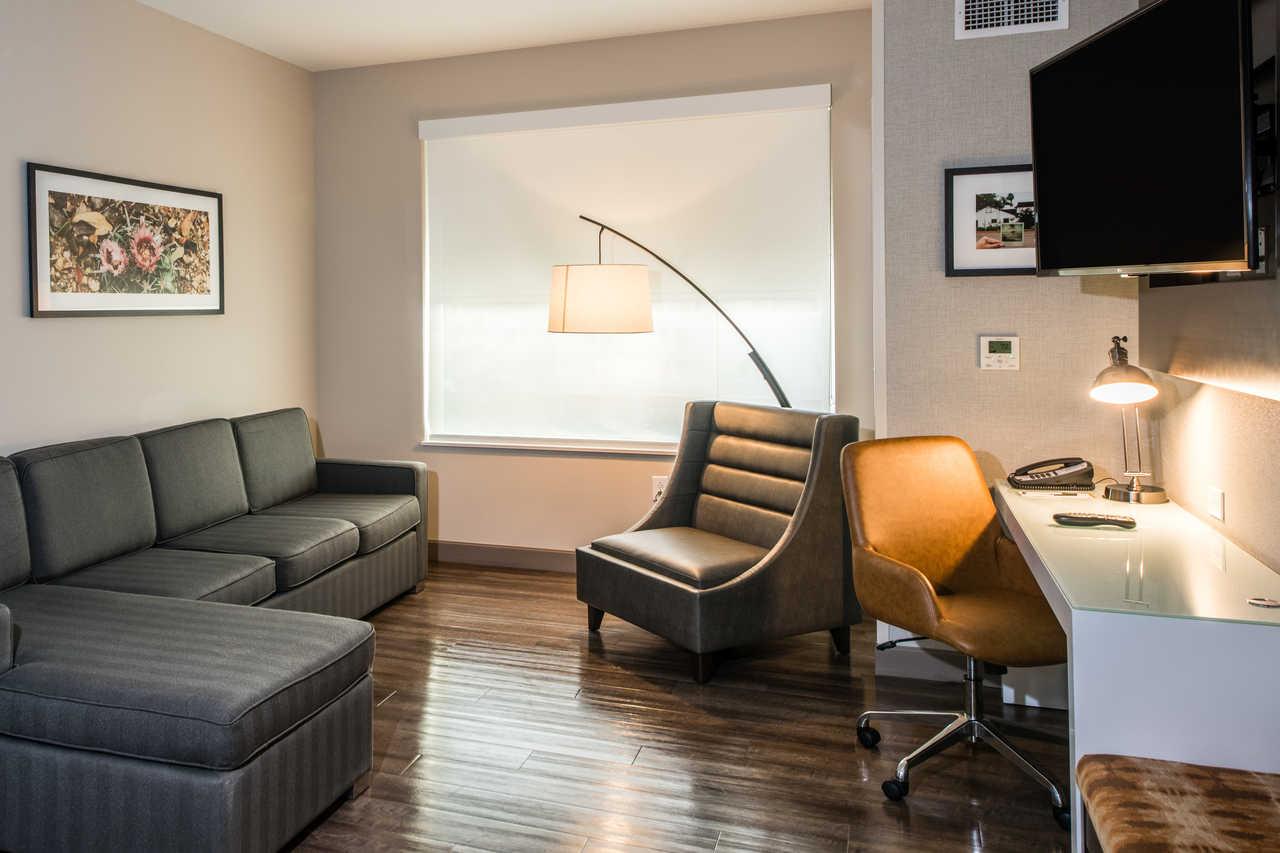 Cambria Phoenix - Fashion Center Hotel 4*