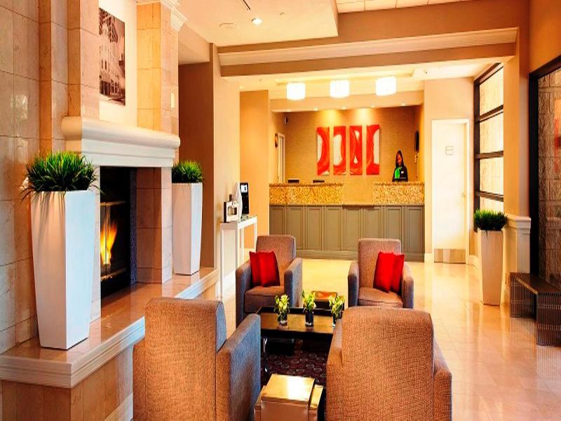 Radisson Airport Hotel 3*