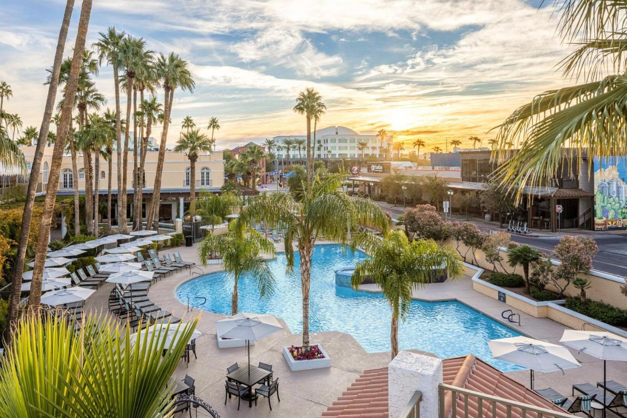 Resort Crowne Plaza Phoenix - Golf By Ihg 4*
