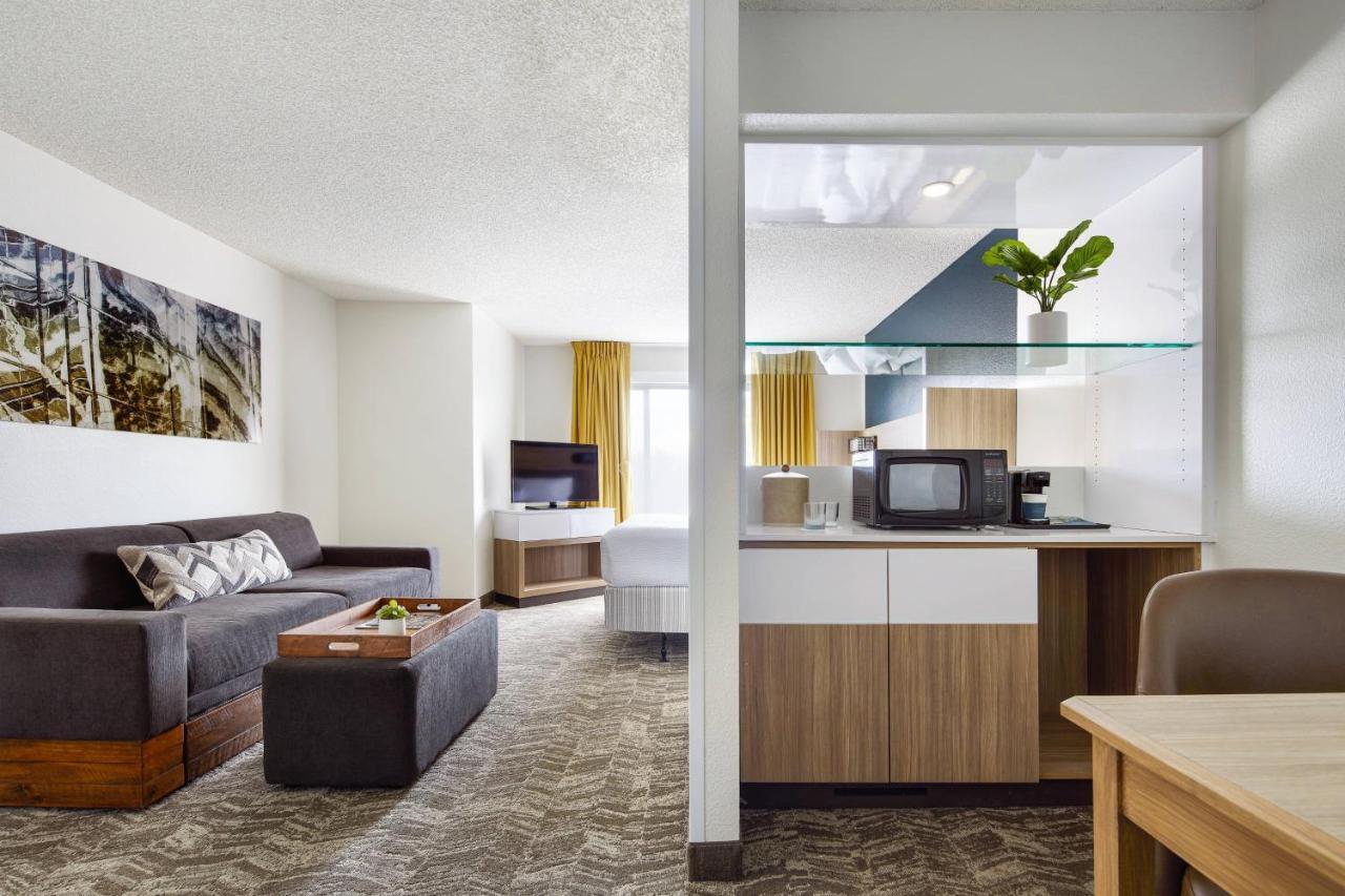 Hotel Springhill At Arizona Mills Mall