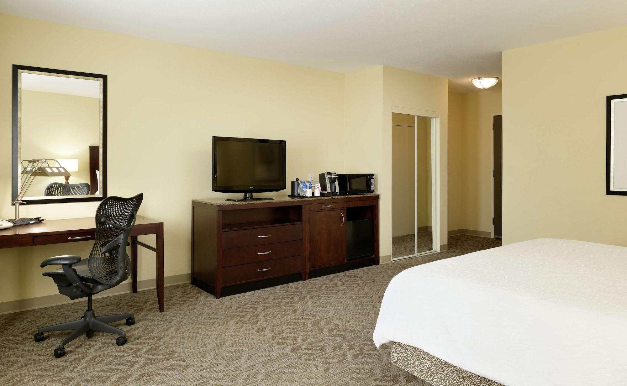 Hilton Garden North Happy Valley 3* Phoenix