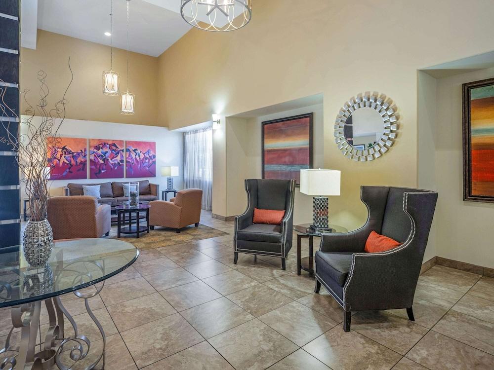 La Quinta By Wyndham - Reid Park Hotel