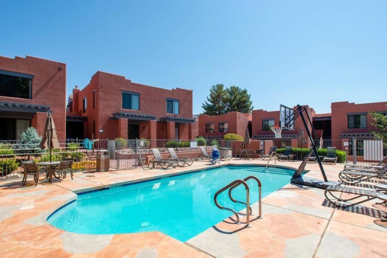 Bell Rock Hotel