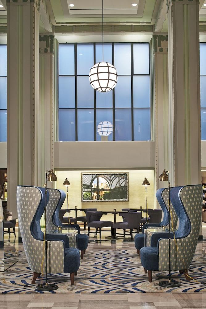 Hilton Garden Downtown 3*