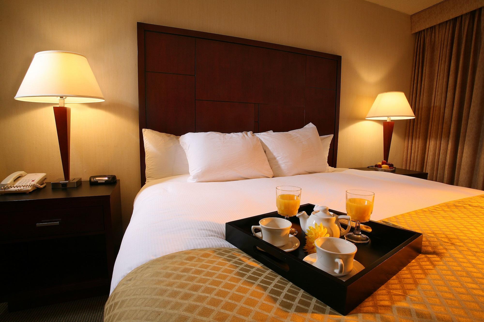 Hotel Doubletree By Hilton Airport