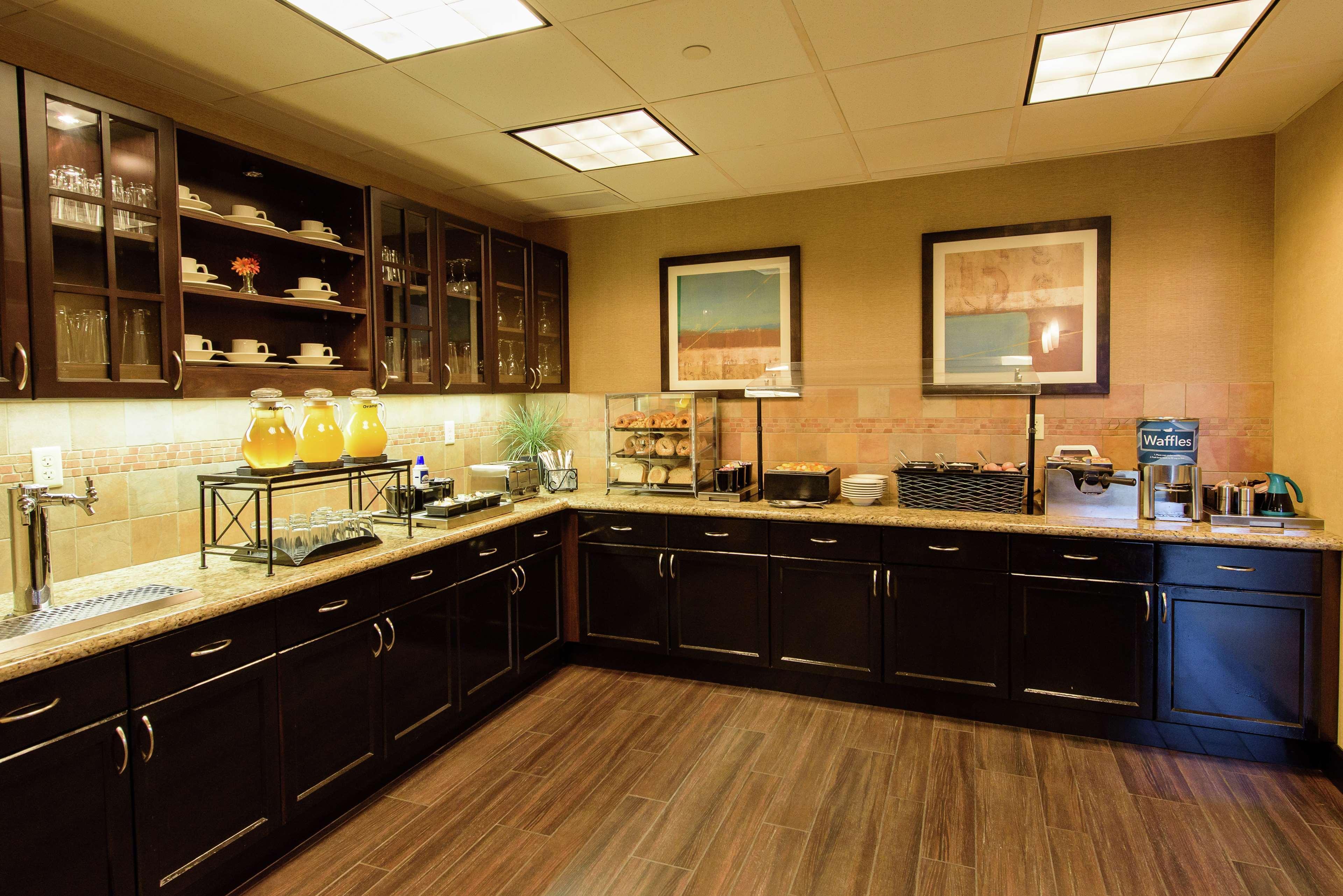 Homewood By Hilton Phoenix Fashion Center Hotel 3*