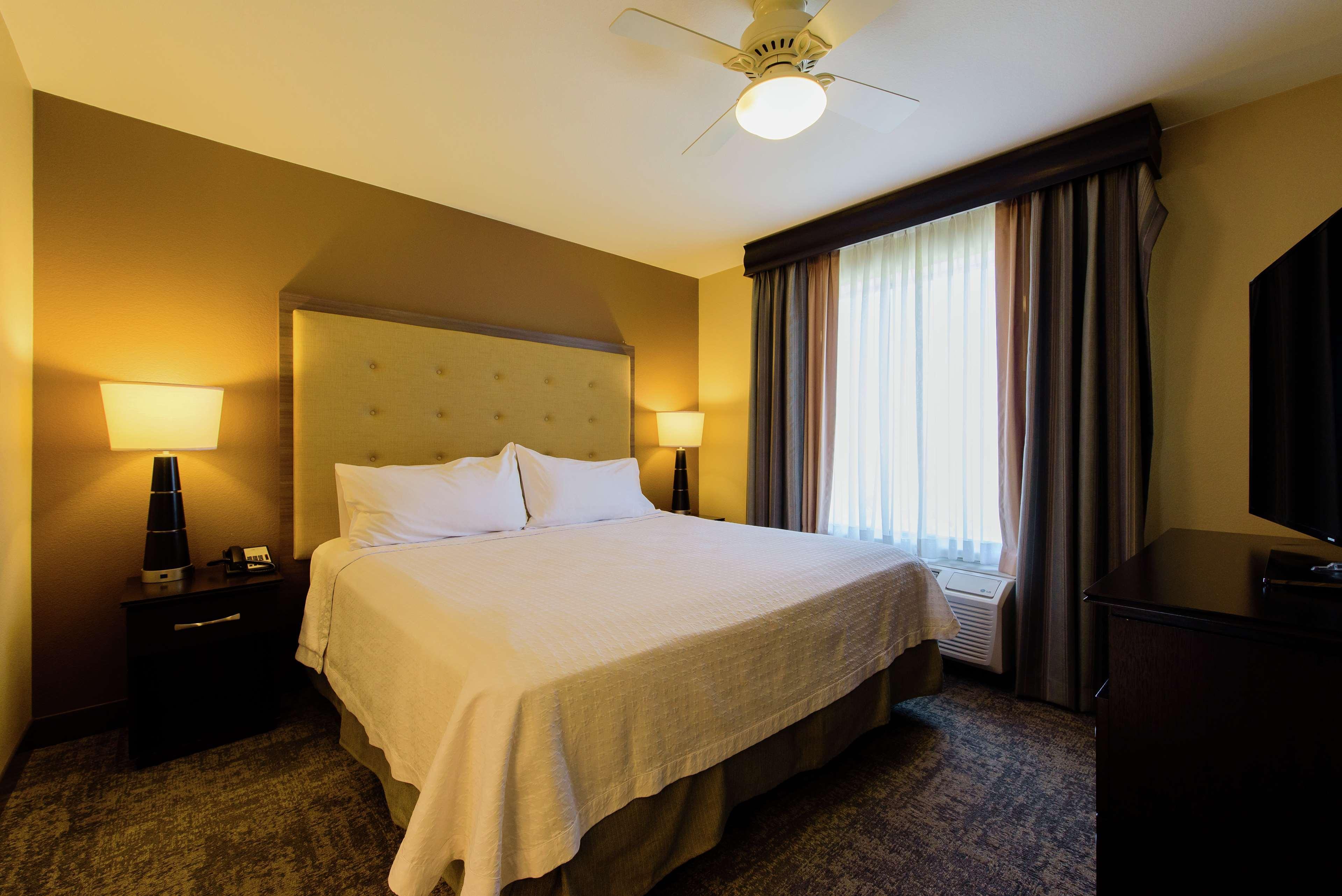 Hotel Homewood By Hilton Phoenix Fashion Center