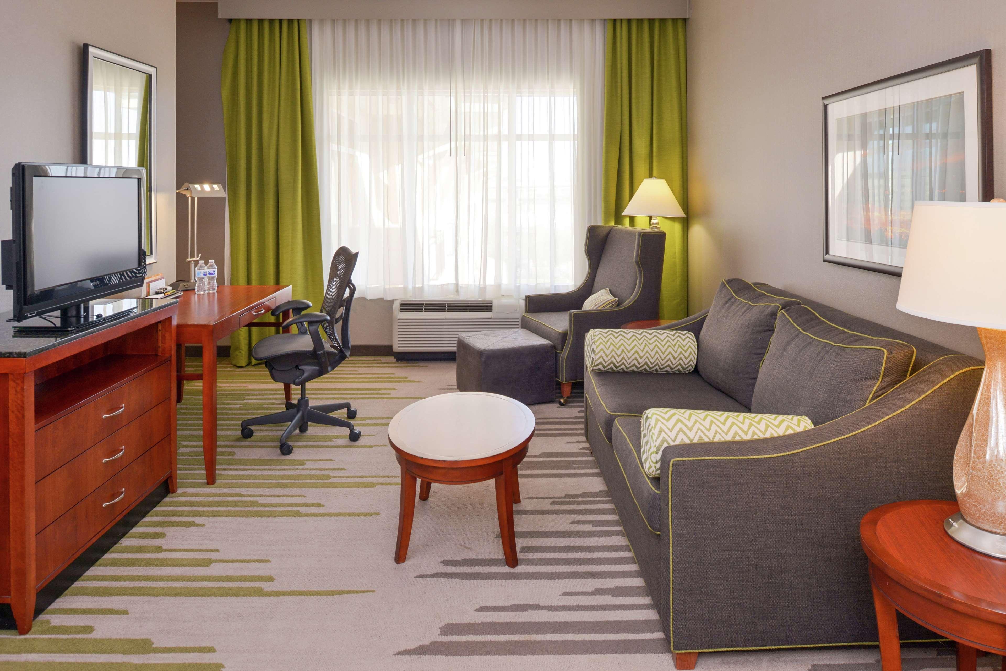 Hilton Garden Pivot Point Hotel
