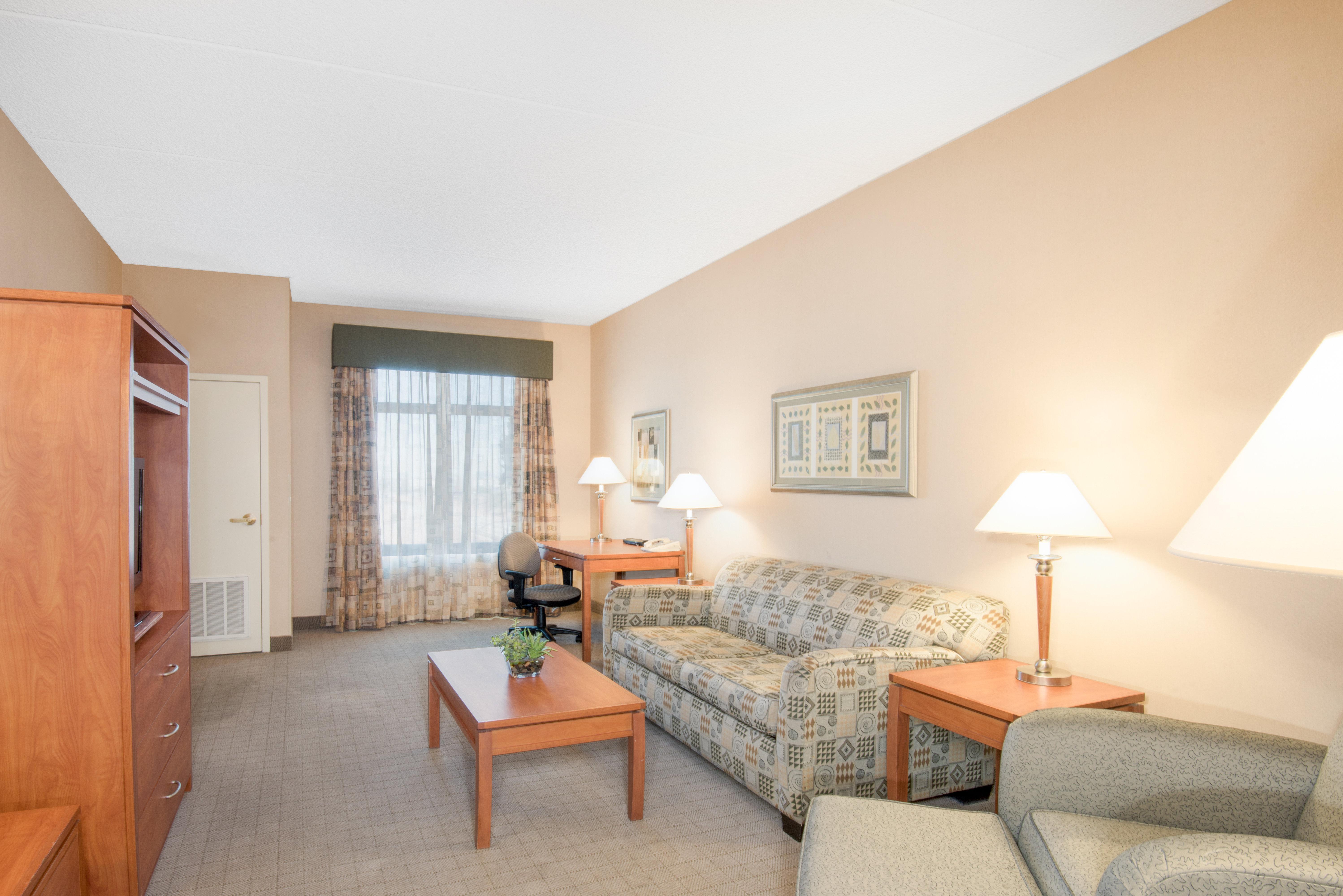 & - West Phoenix Area By Ihg Hotel Goodyear