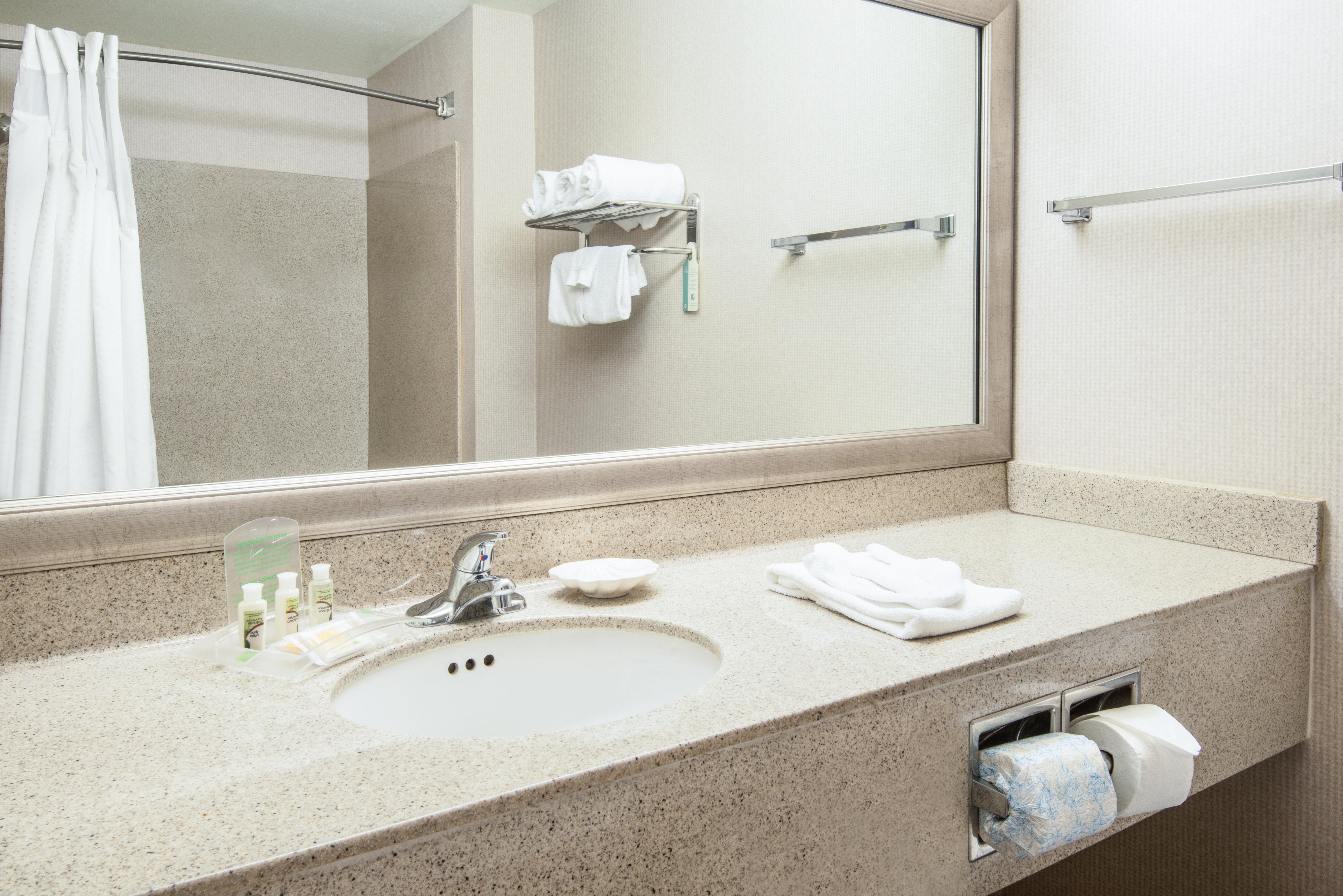 & - West Phoenix Area By Ihg Hotel 3*