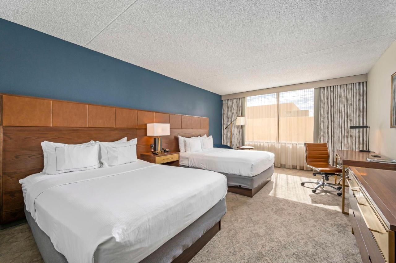 Hotel Doubletree By Hilton Tucson-reid Park 3*