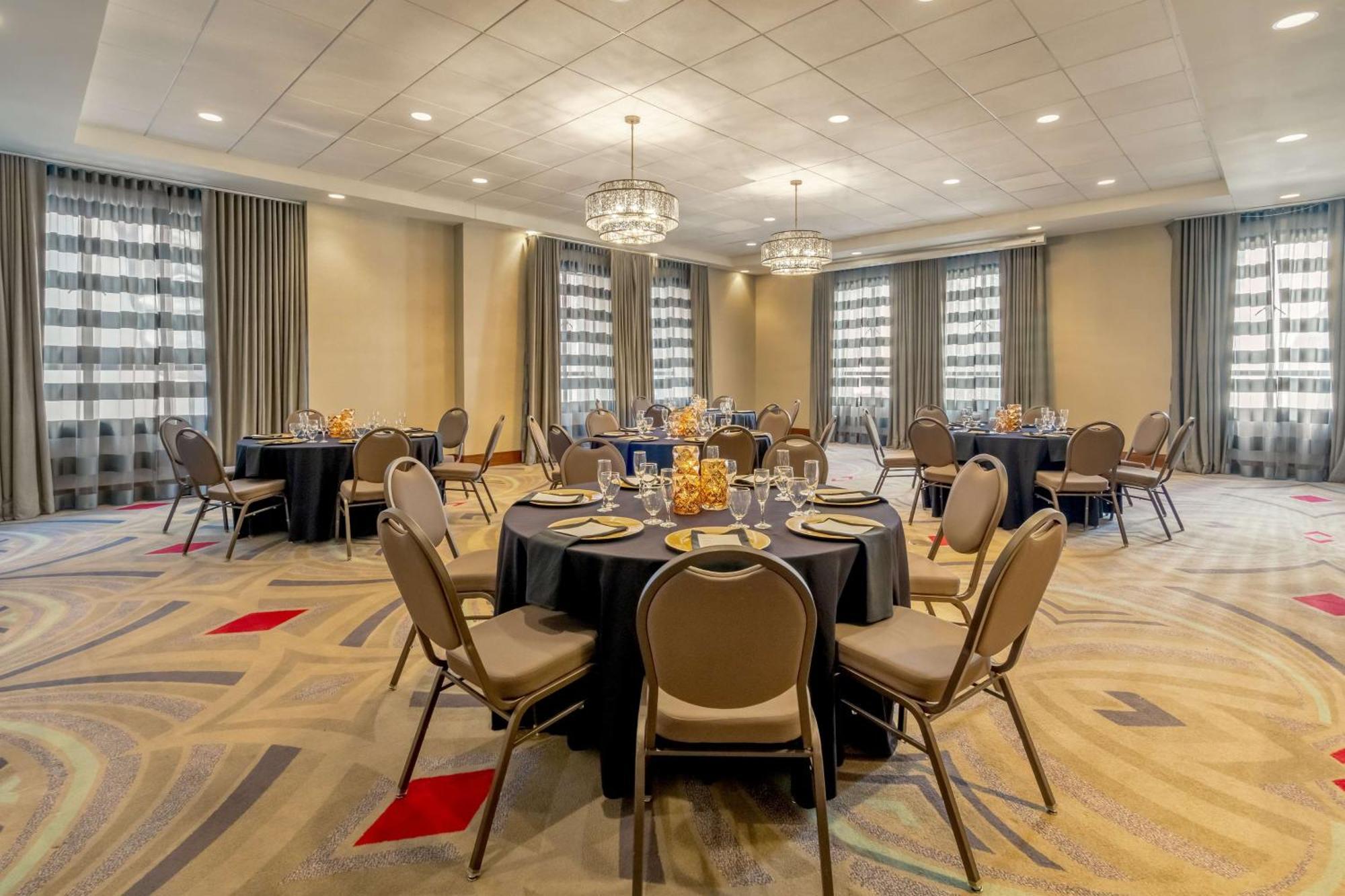 Hilton Garden Downtown Hotel Phoenix