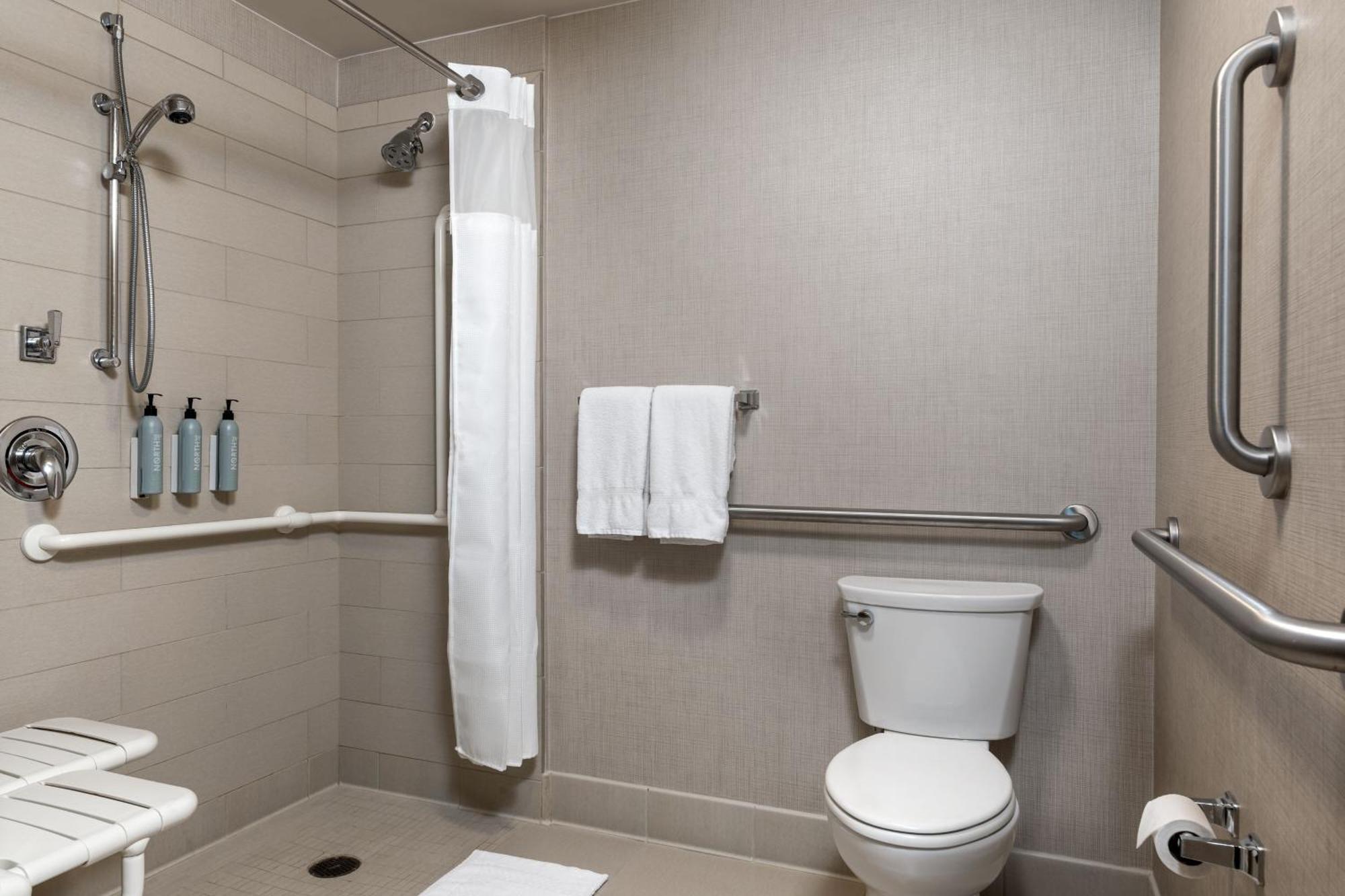 By Marriott Downtown/university Hotel